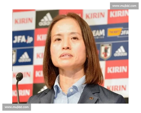 上海女足换帅!高仓麻子离任,球队暂列女超第六 上海女足换帅!高仓麻子离任,球队暂列女超第六