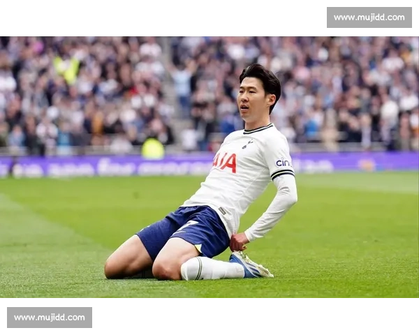 孙兴慜:热刺十年铸就亚洲传奇,本坦库尔深情送别 孙兴慜:热刺十年铸就亚洲传奇,本坦库尔深情送别